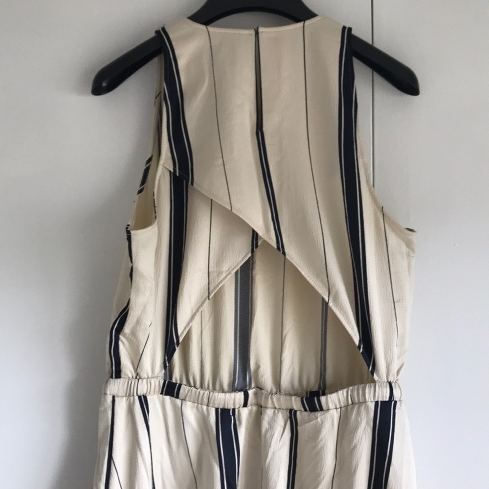 Loft cross back dress - Picture 3 of 4